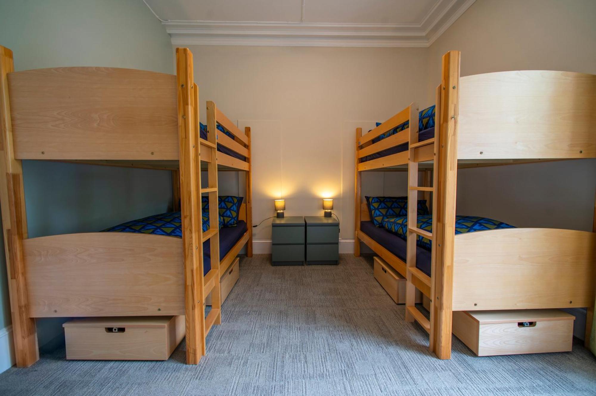 Hostal Youth Braemar